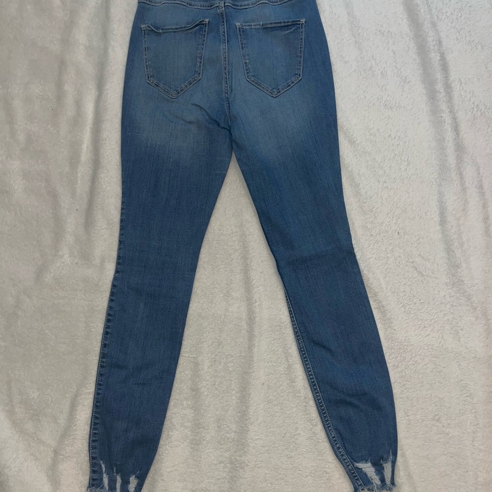 Curvy High Rise Jeans